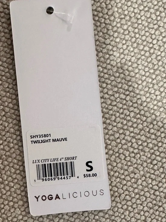 YOGALICIOUS Lux City Life 4-Inch Shorts Sz S in Twilight Mauve - Picture 5 of 6